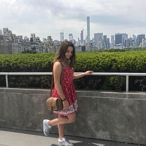 Meet your Posher, Juliette